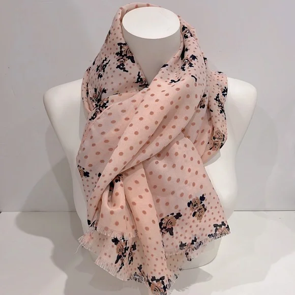 SCARF Brand New. Gorgeous Print. Melon Colour - Picture 1 of 5